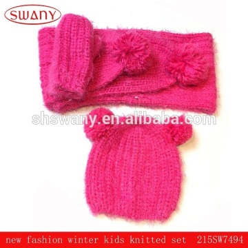 2016 fashion kids knitted hat mittens scarf set,red gloves hat and scarf set