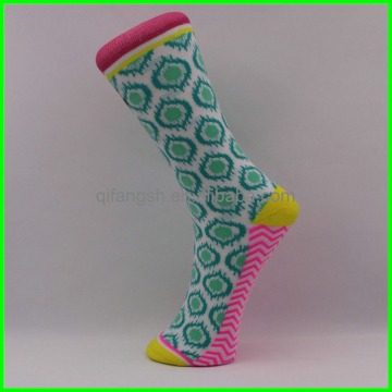 Combed cotton funky knitted socks women