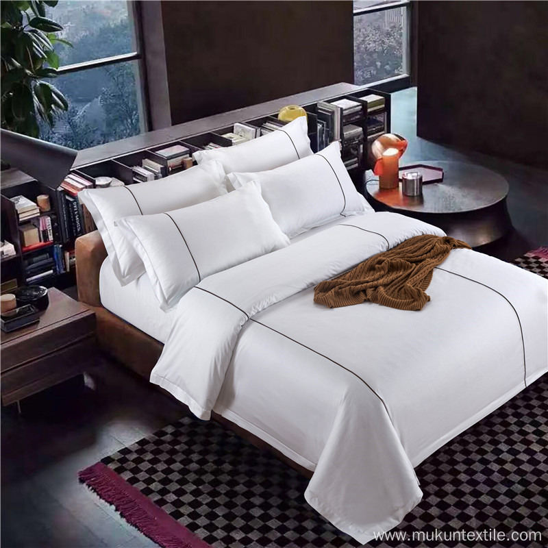 Professional Factory Price 4 Pcs Hotel Bedding Set