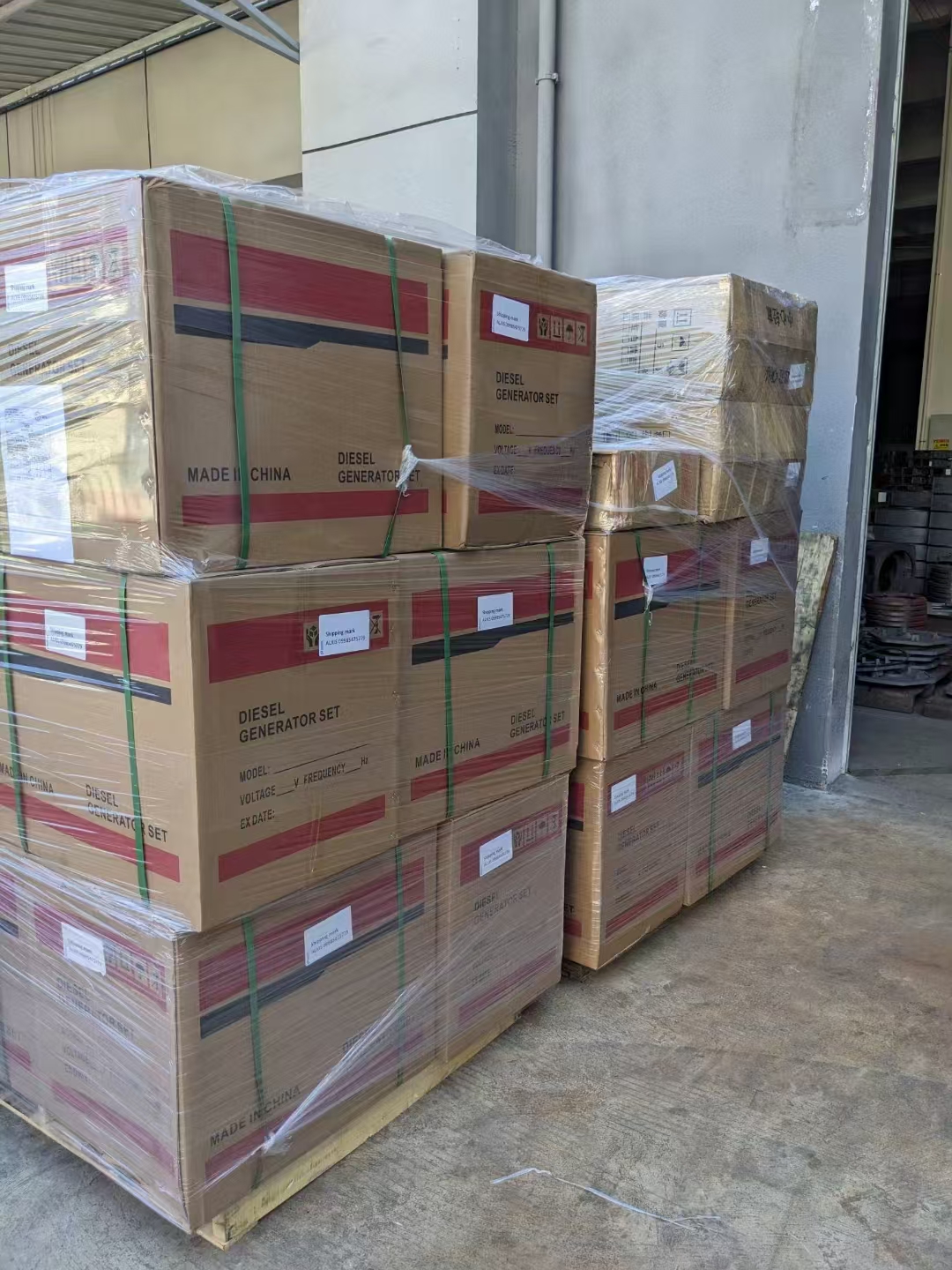 Hot Sale Portable Power Station with Ternary Lithium Battery 220V Outdoor 145Wh Solar Panel Power Supply Car Source-Wholesale