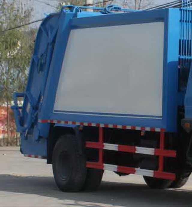 دونغفنغ 8-10CBM ضغط شاحنة القمامة