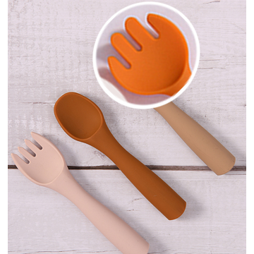 Custom Wholesale 2PCS Baby Silicone Spoon Fork Utensils