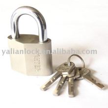 Diamond type padlock