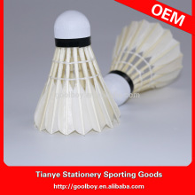 High quality OEM Goose Feather badminton shuttlecock suitable for competition