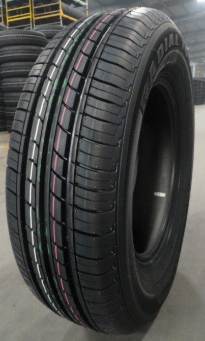 Radial Car Tyres Wholesale Cheap Price, SUV 4X4 Tyres, 4X4 Mud Tyres