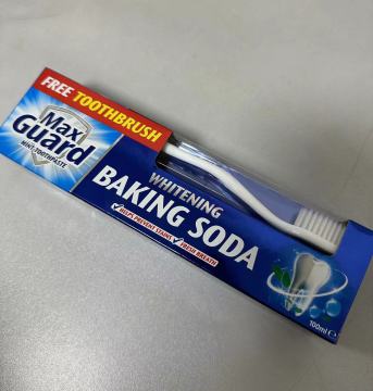 Baking soda whitening mint toothpaste