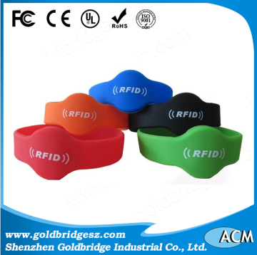 China factory China Silicone Emboss Fabric Wristbands For Sale