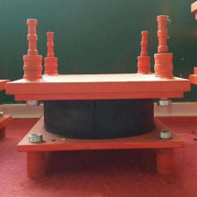 ISO Certified Elastomeric Seismic Isolation Rubber Bearing Pads for Bridges and Buildings