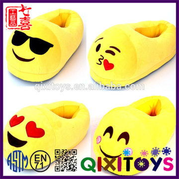 new toys wholesale chinese plush slippers emoji best selling wholesale chinese plush slippers