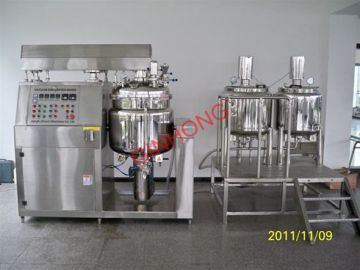 Vacuum emulsifying mixer