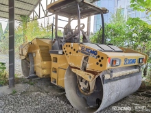 XCMG second hand double-wheel vibratory soil road roller XD123E