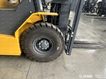 XCMG 2 tons XCB-P18 second hand electric lifter forklift