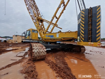 Used Construction Crane Mobile Crawler Crane XCMG XGC180