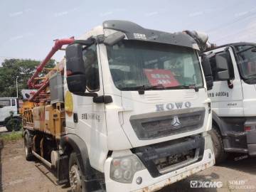 XCMG used Concrete Pump Truck HB26K