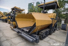 XCMG used asphalt paver machine RP753
