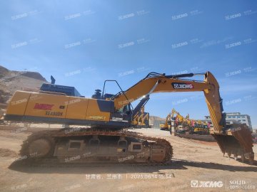 XCMG used excavators machine XE490DK