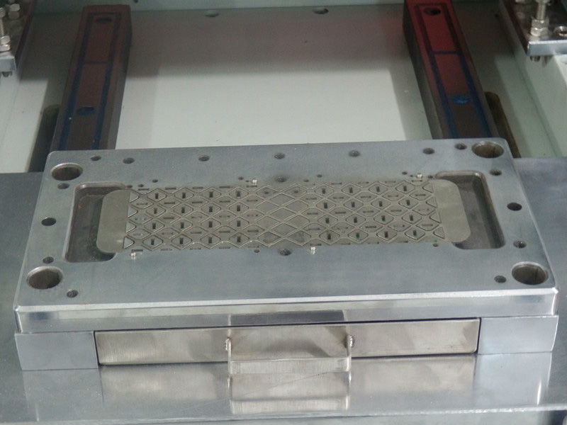 pcb punching tool,pcb punching machine,punching machine for pcb,pcb punching mould,CWPE 66.jpg