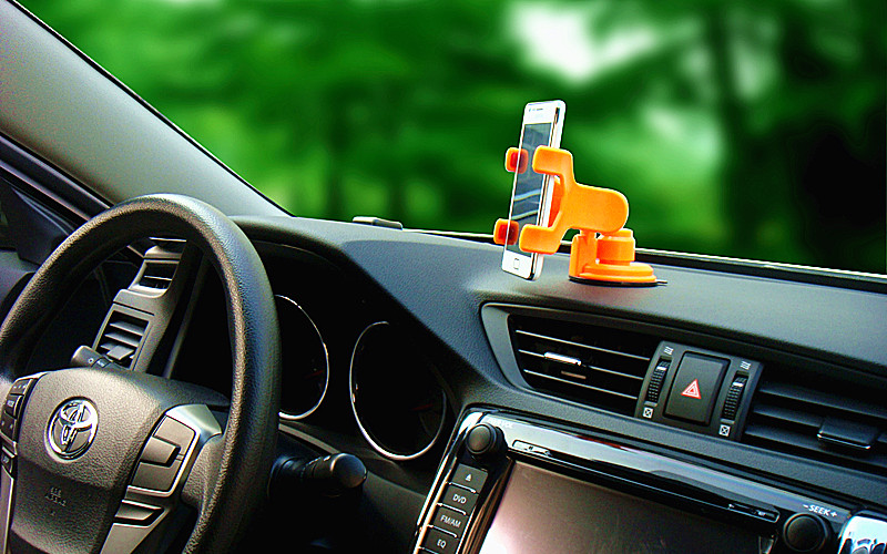 Apple Iphone 4s Car Holder , Universal Grip Windshield / Desk Mobile Phone Mount Holder