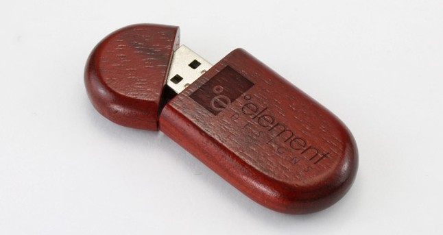 Large Capacity 32GB / 16GB Wooden USB Flash Drive Smart Wooden USB PEN 2.0