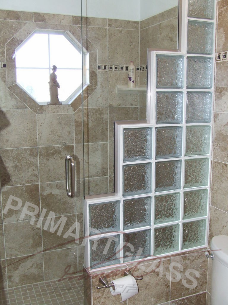 Cast Glass Shower Partition With Classic Design For Villa Decoration