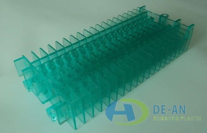 High Impact Strength Electronic Plastic Components Polycarbonate Injection Mold