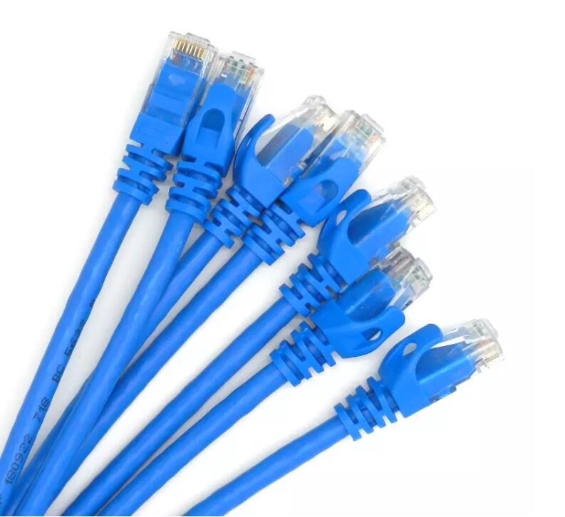 Câble de raccordement Cat5e / Cat 6, UTP / FTP / SFTP, conducteur cuivre / CCA / CCS