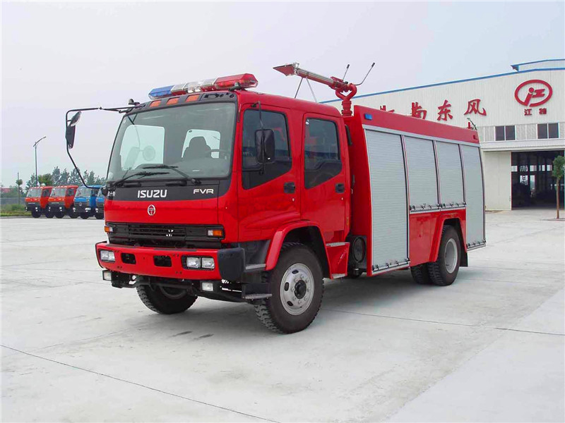 Isuzu 3000liter/3cbm Water Tank Fire Fighting Truck