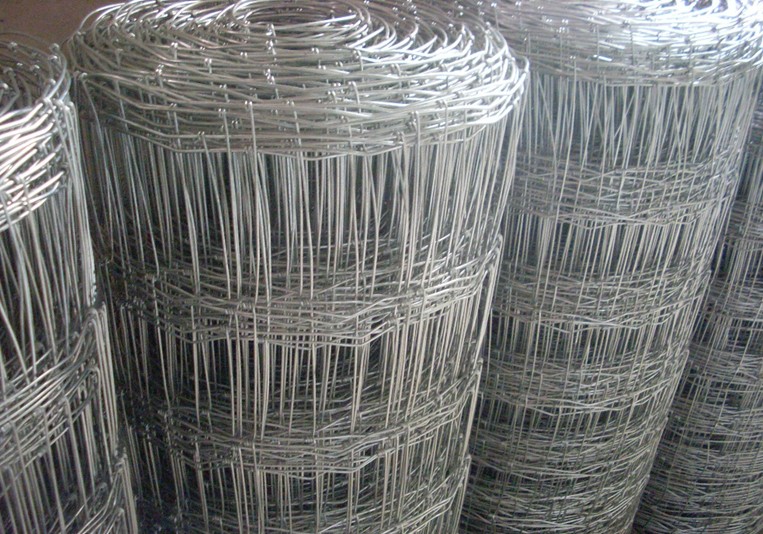 Hot Dipped Galvanized Hing Joint Cattle Field Fence