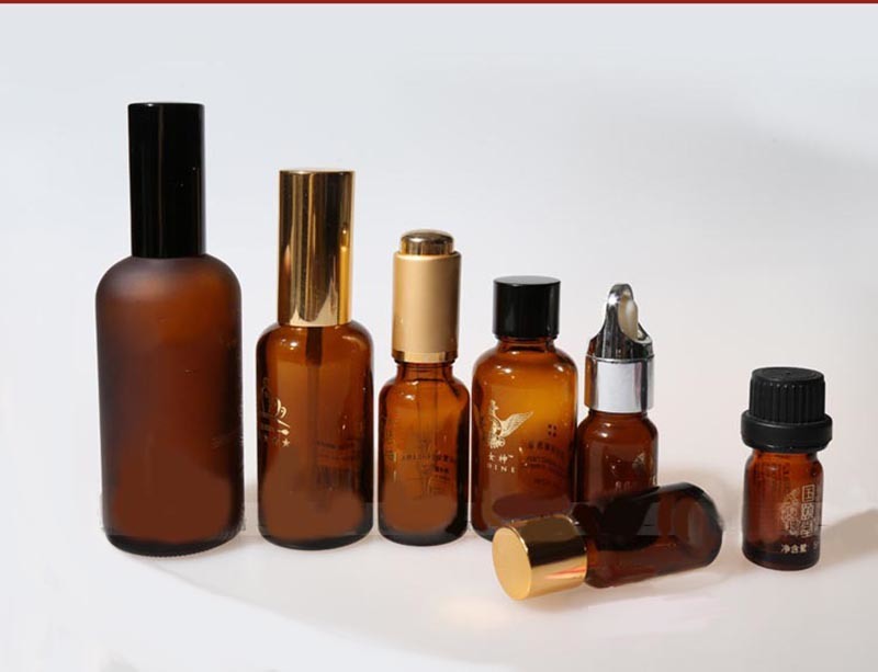 Factory Wholesale High Quality Cosmetic Bottle (NBG01)