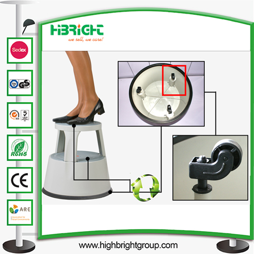 Auto Lock Step Stools with Retractable Wheels