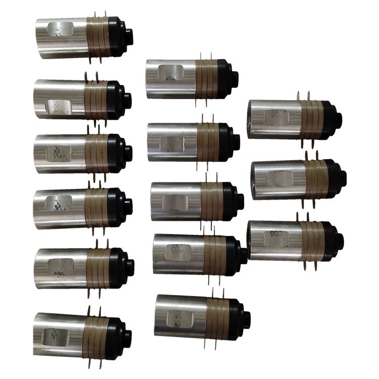 Transdutor ultrassônico Ultrasonic transducer