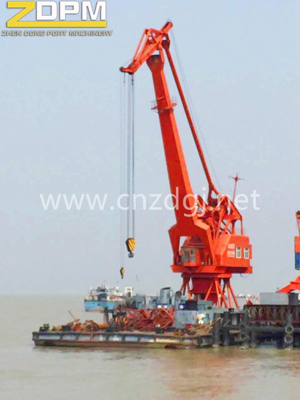 Fixed Hydraulic Marine/Port/Dock/Ship Crane for Sale China Supplier