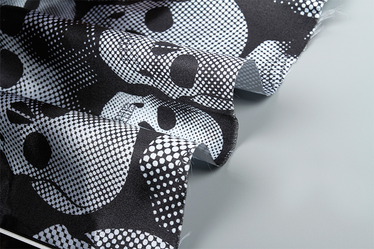 Beautiful 100% Polyester Satin Fabric