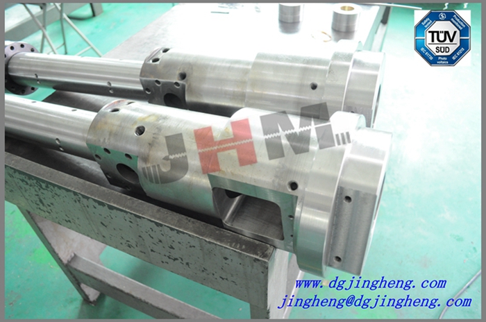 Double Coloured Injection Molding Machine Barrel