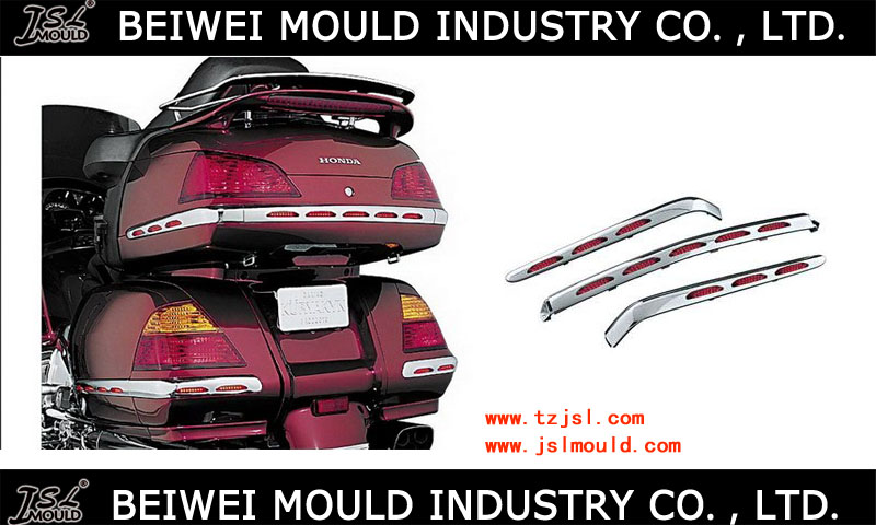 Injection Two Wheeler Motorcycle Tail Trunk Plastic Mould