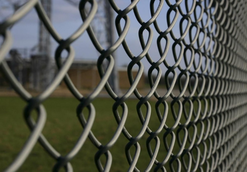 chain link fence chain link fence