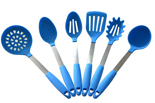 kitchen utensils