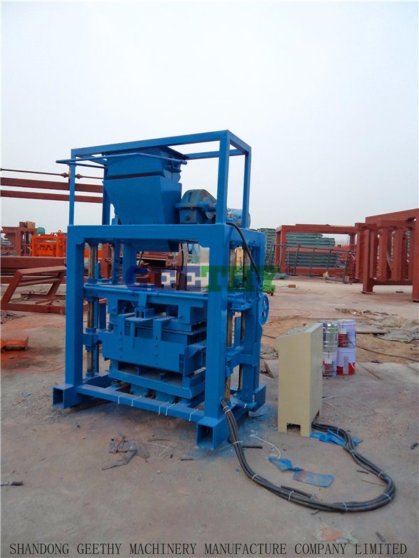 4-35 Sand and Cement Brick Machine