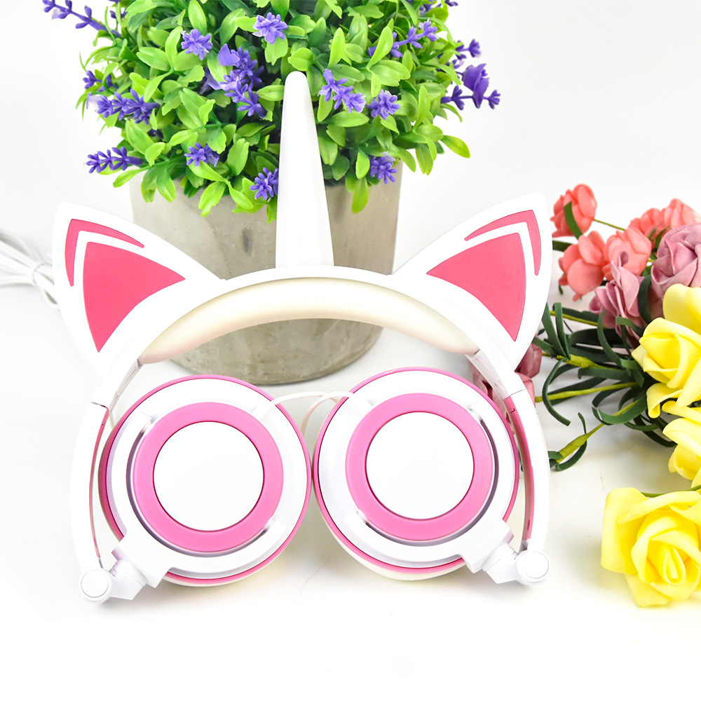 New design light up Unicorn Cat Ear Headphones