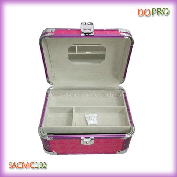 Glossy Quilted PVC Lovely Aluminum Makeup Vanity Box with Lock (SACMC102)