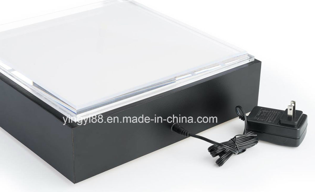 New Acrylic Retail Display Boxes with LED Base