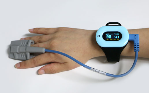 Pulse Oximetre with Large Sensor for Apple Ios Device