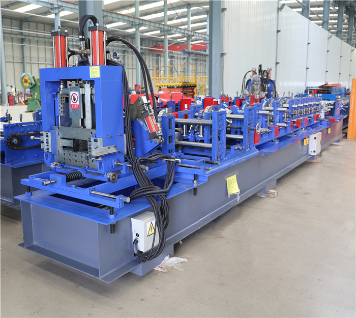 Adjustable C Z Purlin Cold Roll Forming Machine Pemasok