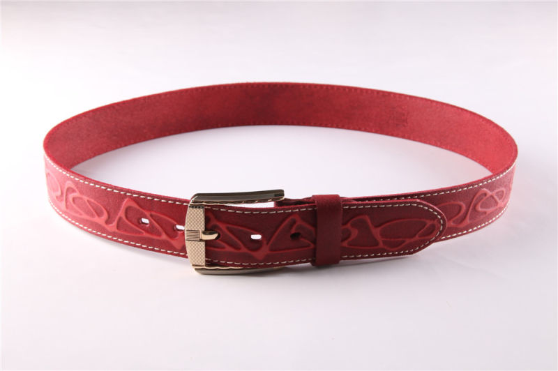 Fashion Men's Leather Belt with Embossed Patterns