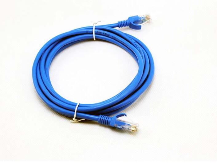 Câble de raccordement Cat5e / Cat 6, UTP / FTP / SFTP, conducteur cuivre / CCA / CCS
