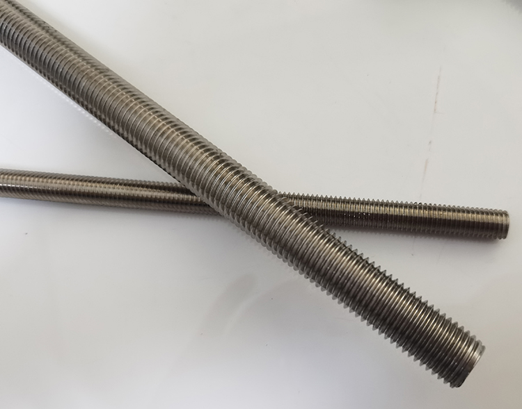 Threaded Rods DIN975