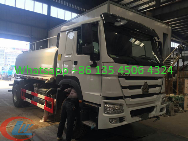 10ton Water Sprinkler 4*2 10000 Liters Sinotruk HOWO Water Tank Truck for Sale