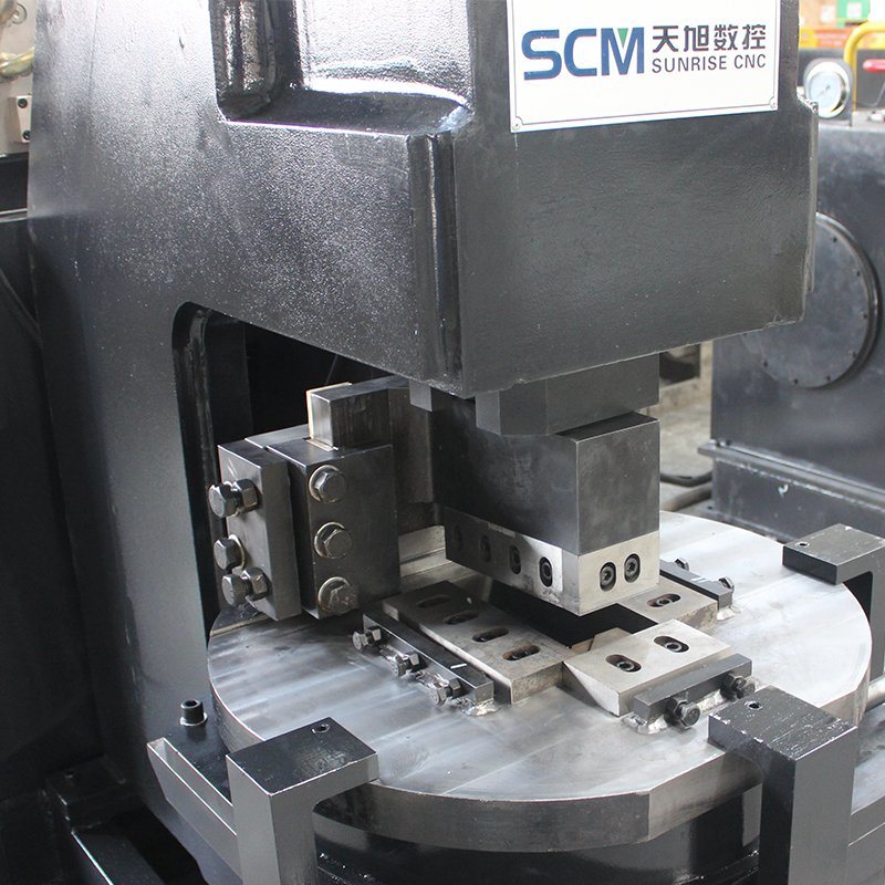 China Equipment Qj CNC Angle Cutting Notching Machine