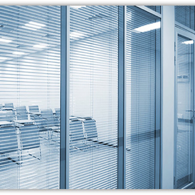 vidrio aislante con persianas internas insulated glass with internal blinds