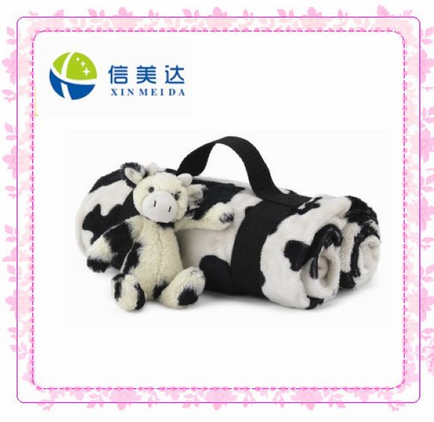 Travell Blanket with Cow Toy
